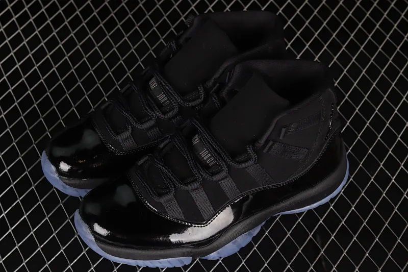 All categories Air Jordan Jordan series basketball shoes Air Jordan 11 #ZG version Air Jordan 11 "Cap and Gown" AJ11 Joe 11 Black Gamma Black Warrior Suede genuine carbon 378037-005